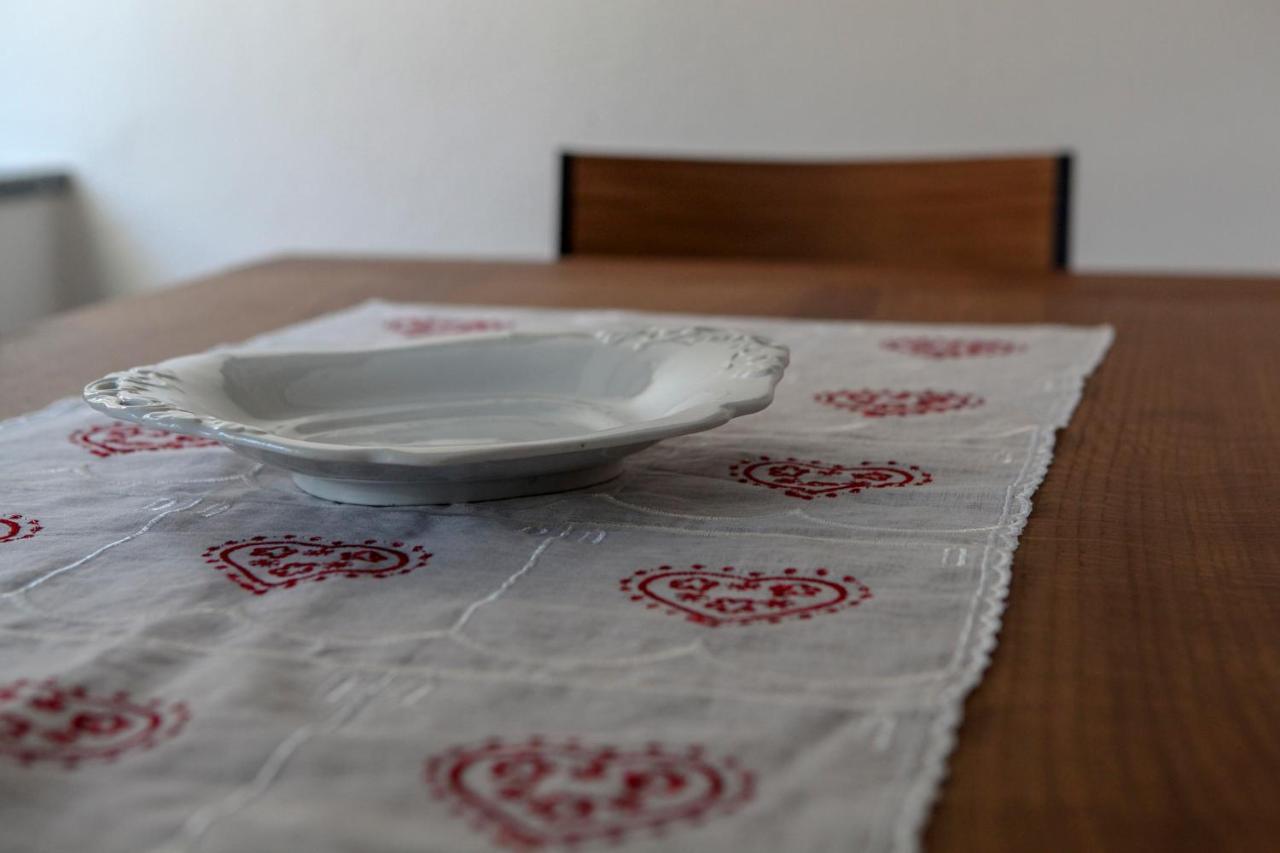 Maison Bordon - Le Petit Chateau Nus Εξωτερικό φωτογραφία